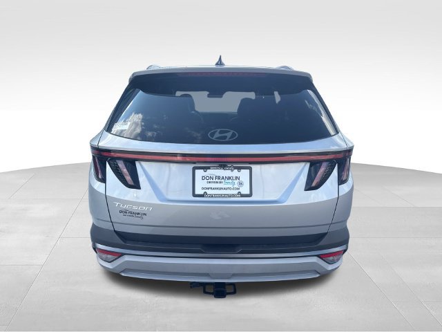 Used 2025 Hyundai Tucson SEL FWD image 4