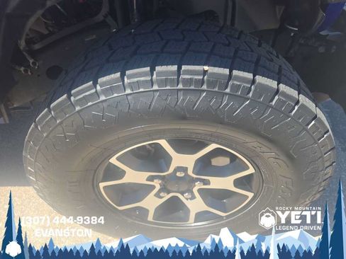 Used 2020 Jeep Wrangler Unlimited Rubicon AWD/4WD image 11