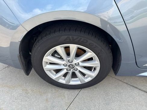 Used 2025 Toyota Corolla LE w/ LE Premium Package AWD/4WD image 10