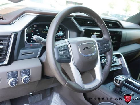 Used 2025 GMC Sierra 1500 Denali AWD/4WD image 34