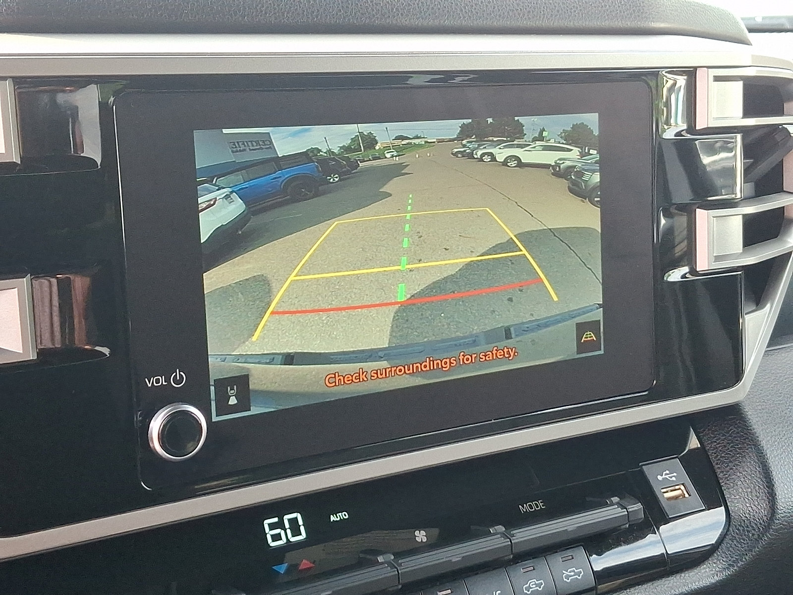 Used 2025 Toyota Tundra SR5 w/ SR5 Convenience Package AWD/4WD image 18