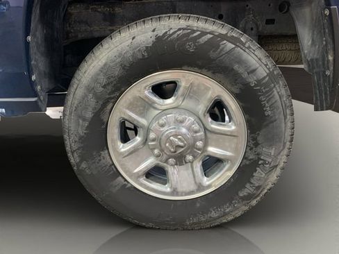 Used 2024 RAM 2500 Tradesman w/ Chrome Appearance Group AWD/4WD image 33