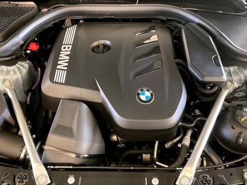 New 2026 BMW 530i xDrive w/ M Sport Package image 17