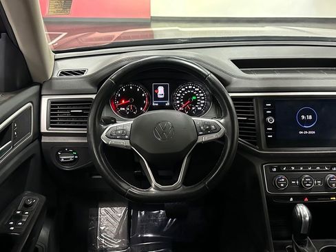 Used 2021 Volkswagen Atlas SE FWD image 24