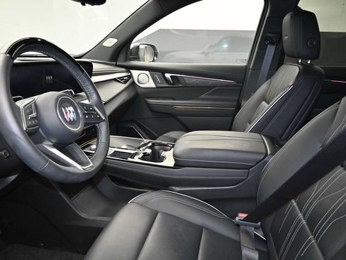 Used 2026 Buick Enclave Avenir w/ Super Cruise Package AWD/4WD image 12