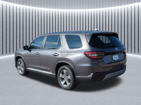 New 2025 Honda Pilot EX-L image 7
