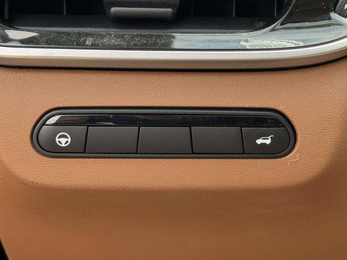 Used 2023 INFINITI QX60 Sensory w/ Cargo Package AWD/4WD image 23