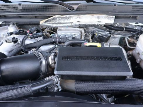 Used 2018 GMC Sierra 3500 SLT w/ Duramax Plus Package AWD/4WD image 38