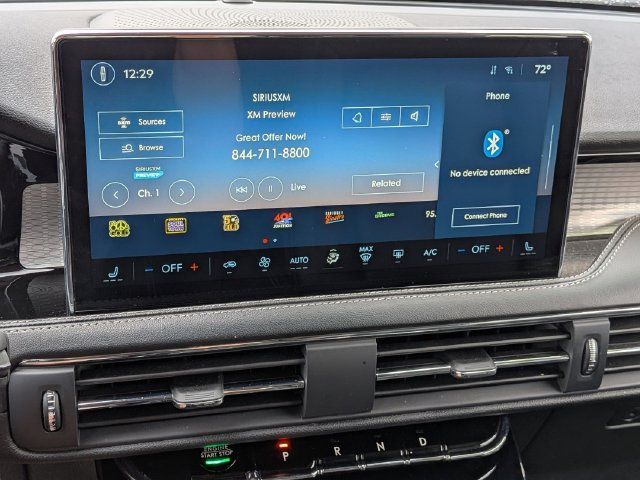 Used 2023 Lincoln Corsair AWD image 11