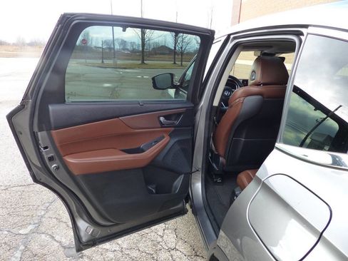 Used 2024 Acura MDX SH-AWD w/ Technology Package image 33