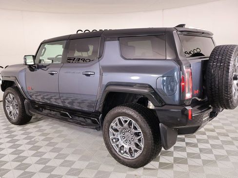 Used 2025 GMC Hummer EV 3X w/ LPO, Sport Package image 22