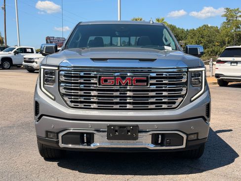 Used 2024 GMC Sierra 1500 Denali w/ Denali Reserve Package AWD/4WD image 6