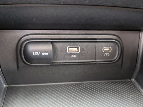Used 2025 Kia Sportage LX FWD image 26