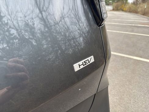 Used 2023 Kia Sportage LX image 12