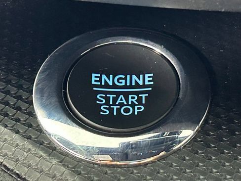 Used 2022 Ford Explorer ST w/ Equipment Group 401A AWD/4WD image 28