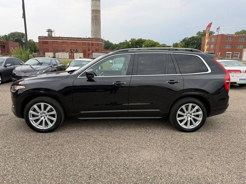 Used 2016 Volvo XC90 T6 Momentum w/ Vision Package AWD/4WD image 3