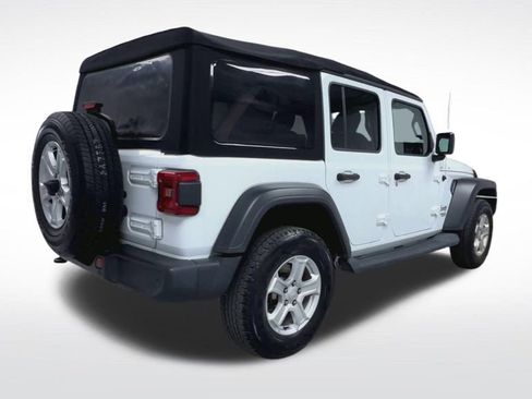 Used 2018 Jeep Wrangler Unlimited Sport S AWD/4WD image 7