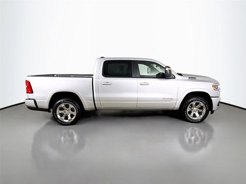 New 2026 RAM 1500 Big Horn AWD/4WD image 18