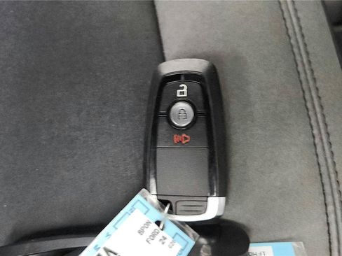 Used 2024 Ford Bronco Black Diamond AWD/4WD image 28