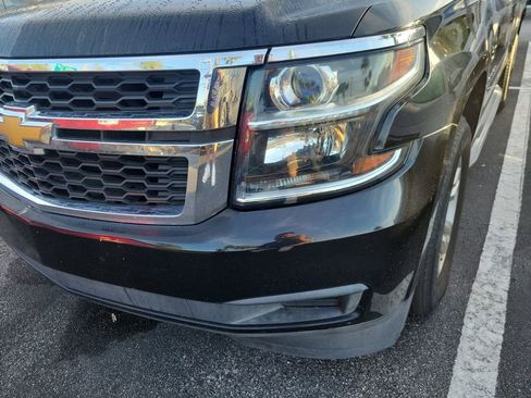 Used 2015 Chevrolet Suburban LT image 6