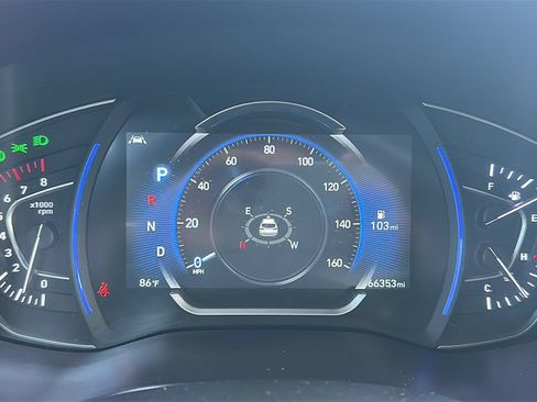 Used 2020 Hyundai Santa Fe Limited FWD image 2