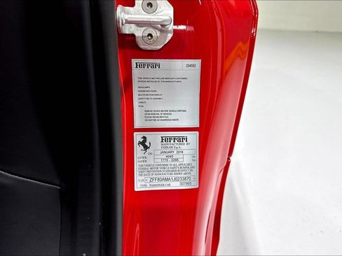 Used 2018 Ferrari 488 Spider RWD image 16