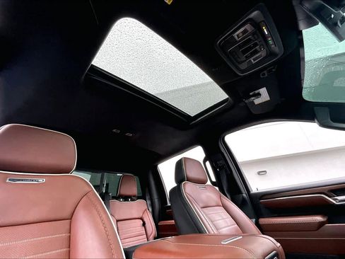 Used 2024 GMC Sierra 2500 Denali Ultimate w/ Max Trailering Package image 14