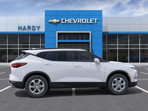 New 2026 Chevrolet Blazer LT w/ Convenience Package AWD/4WD image 5