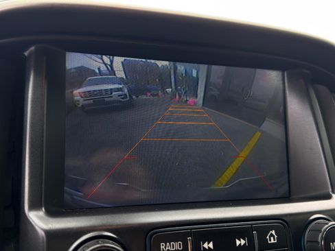 Used 2015 Chevrolet Colorado Z71 image 23