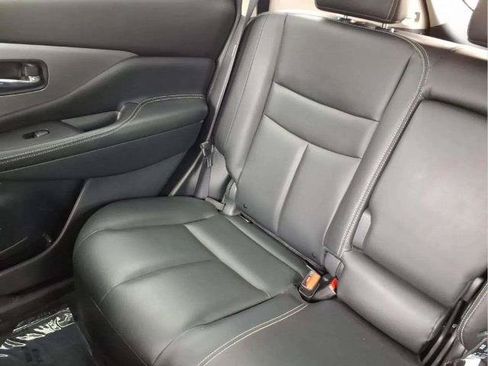 Certified 2024 Nissan Murano SV w/ SV Midnight Edition Package FWD image 15