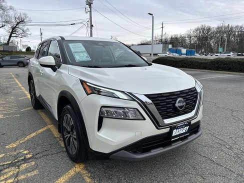 Certified 2023 Nissan Rogue SV w/ SV Premium B Package image 2