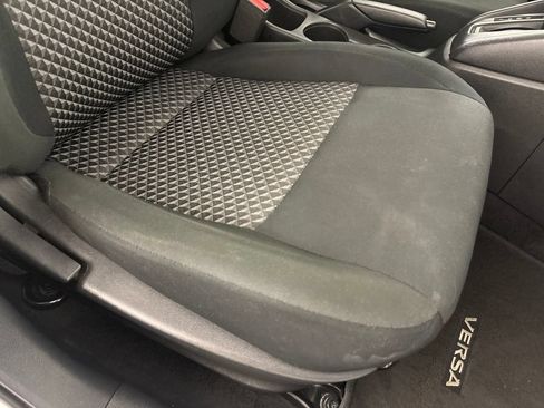 Used 2024 Nissan Versa S w/ Trunk Package FWD image 30