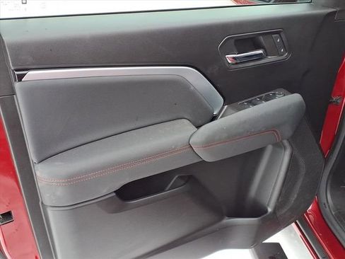 Used 2023 Chevrolet Colorado Z71 w/ Z71 Convenience Package 2 image 7