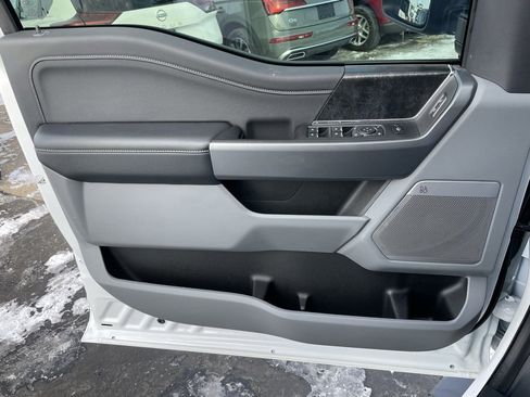 Used 2023 Ford F350 XLT w/ XLT Premium Package image 57