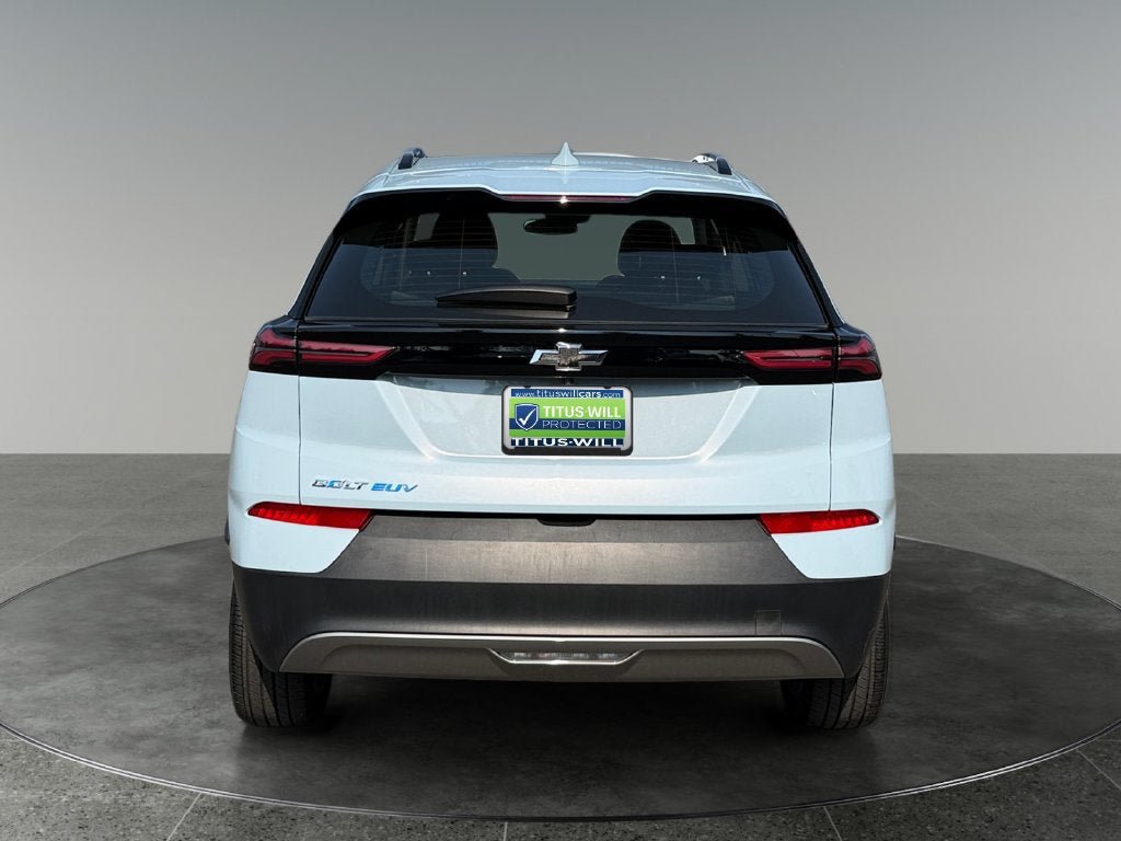 Used 2023 Chevrolet Bolt EUV LT FWD image 9