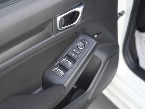 Used 2024 Honda Civic Sport image 28