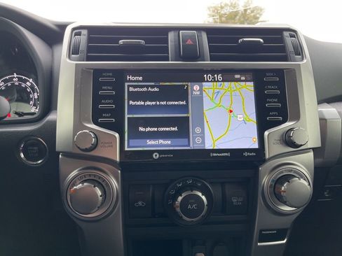 Used 2020 Toyota 4Runner SR5 Premium image 13