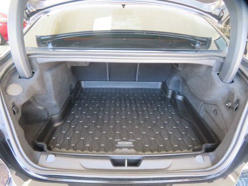 Used 2020 Jaguar XE S image 55