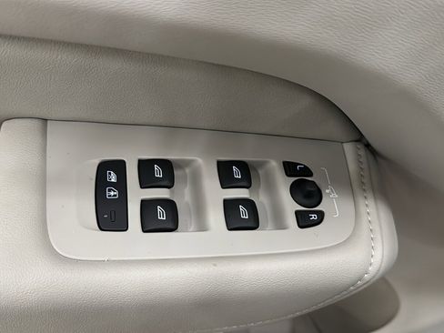 New 2026 Volvo XC60 B5 Ultra w/ Protection Package Premier image 22