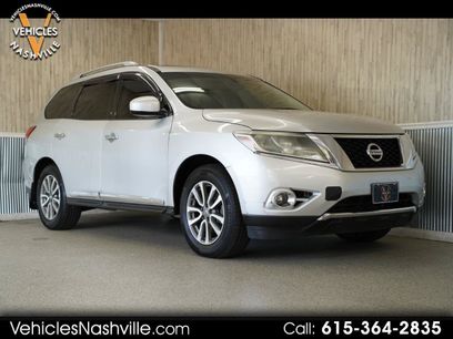 Used 2014 Nissan Pathfinder SL w/ SL Premium Package