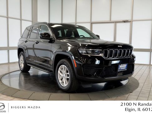 Used 2024 Jeep Grand Cherokee Laredo X AWD/4WD image 1
