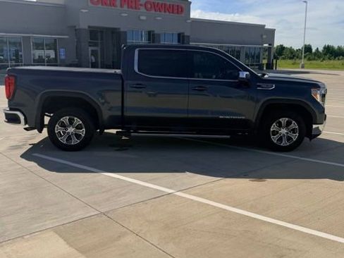 Used 2020 GMC Sierra 1500 SLE w/ SLE Value Package RWD image 8