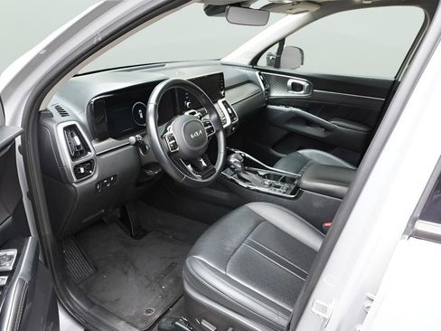Used 2023 Kia Sorento SX FWD image 10