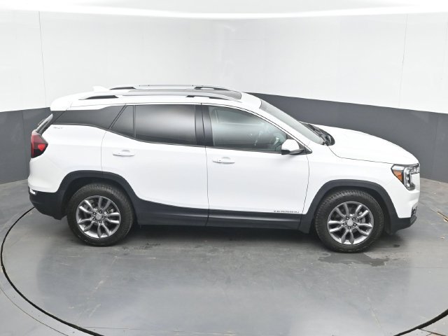 Used 2022 GMC Terrain SLT w/ Infotainment Package II FWD image 42