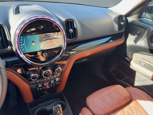 Certified 2023 MINI Cooper Countryman S w/ Signature Upholstery Package image 27