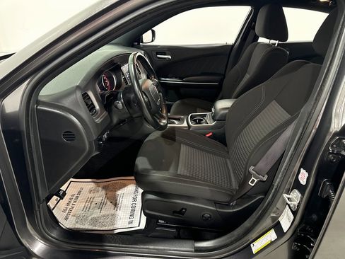Used 2023 Dodge Charger SXT image 13