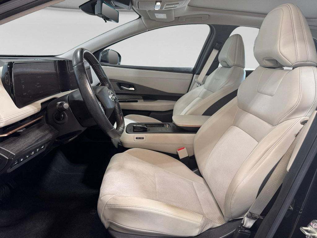 Used 2023 Nissan Ariya FWD image 17