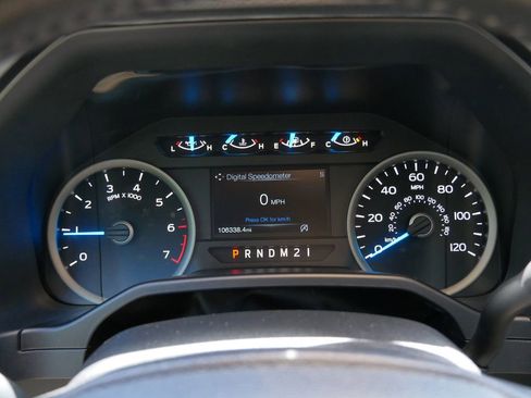 Used 2016 Ford F150 XLT w/ Equipment Group 302A Luxury AWD/4WD image 20