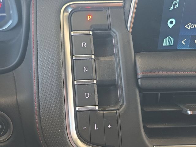 Used 2023 Chevrolet Tahoe RST w/ RST Performance Edition AWD/4WD image 15