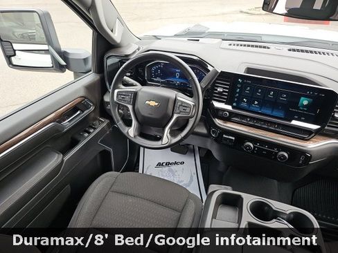 Used 2024 Chevrolet Silverado 2500 LT image 29